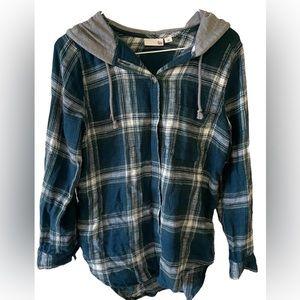 So light jacket sweater flannel shirt with hood buttons shirt style long sleeves